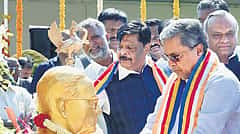 ಅಲ್ಪಸಂಖ್ಯಾತರ ಉನ್ನತ ಶಿಕ್ಷಣ ಸಂಸ್ಥೆಗಳ ನಿಯಮ ಸರಳಗೊಳಿಸಿದ ಸರ್ಕಾರ: ಮಸೂದೆಗೆ ಸಂಪುಟ ಒಪ್ಪಿಗೆ