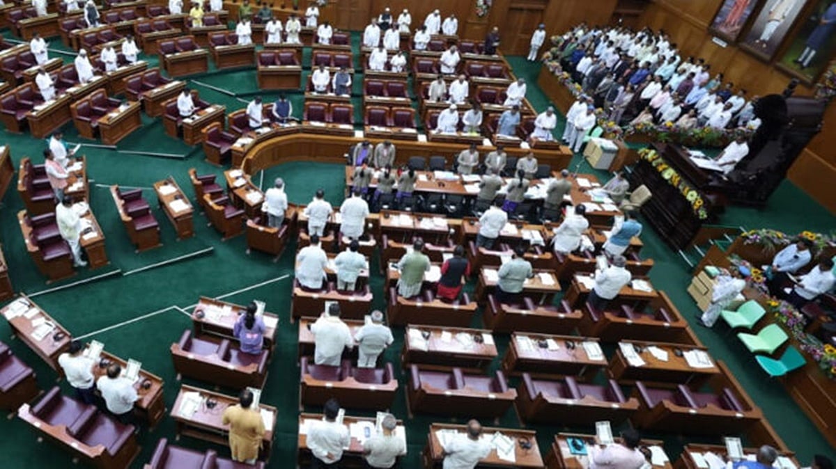 ವಕ್ಫ್ ವಿವಾದ: ನಿಲುವಳಿ ಸೂಚನೆಯಡಿ ಚರ್ಚೆಗೆ ಬಿಜೆಪಿ ಒತ್ತಾಯ, ತೀವ್ರ ಮಾತಿನ ಚಕಮಕಿ!
