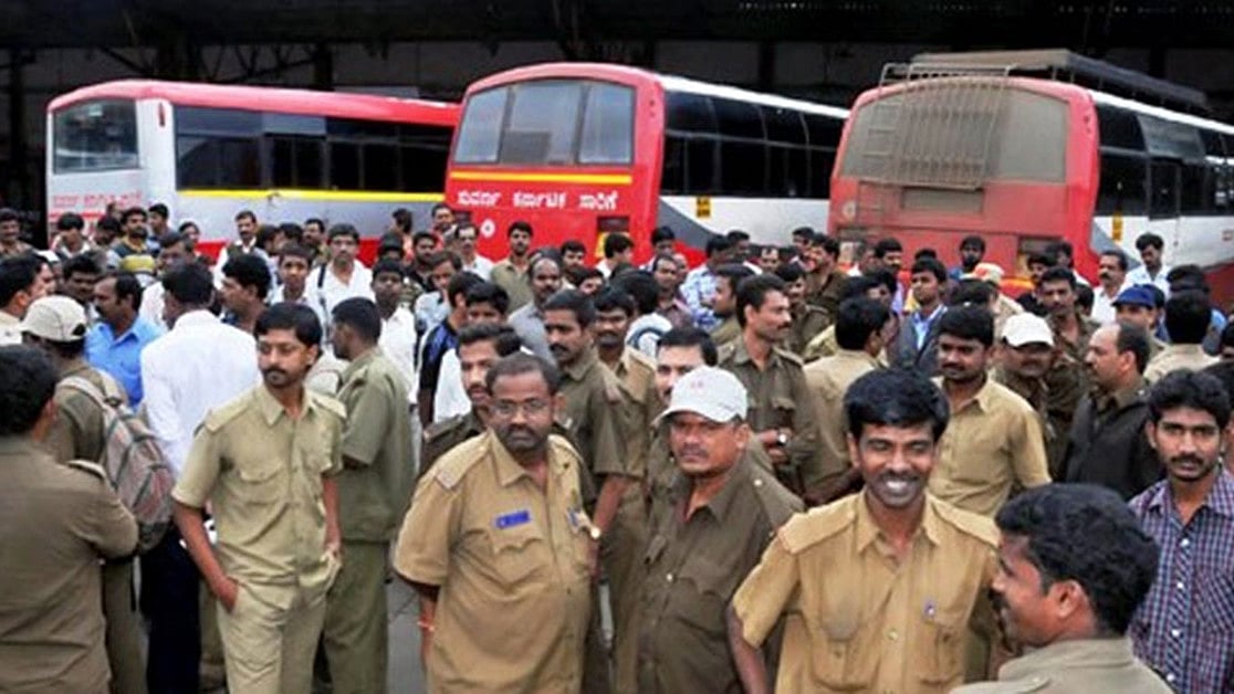 ಬೇಡಿಕೆಗಳ ಈಡೇರಿಕೆಗೆ ಆಗ್ರಹ: ಸುವರ್ಣ ಸೌಧದ ಮುಂದೆ KSRTC ಬಸ್ ಚಾಲಕರ ಪ್ರತಿಭಟನೆ; ಸರ್ಕಾರಕ್ಕೆ ಮೊದಲೇ ದಿನವೇ ಪ್ರತಿಭಟನೆ ಬಿಸಿ
