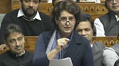 ಲೋಕಸಭೆಯಲ್ಲಿ Priyanka Vadra ಚೊಚ್ಚಲ ಭಾಷಣ: ನೆಹರೂ ಬಿಡಿ, ನೀವೇನು ಮಾಡಿದ್ದೀರೀ? Modi ವಿರುದ್ಧ ವಾಗ್ದಾಳಿ, Video!