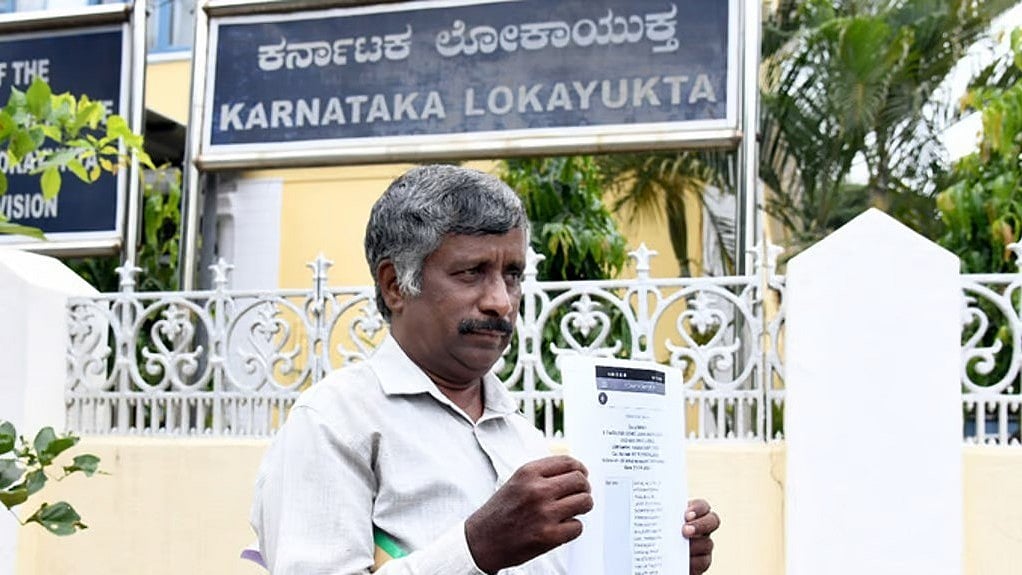 ಮುಂಬಡ್ತಿಗೆ ಕೋಟ್ಯಾಂತರ ರೂ ಲಂಚ: MUDA ಮಾಜಿ ಆಯುಕ್ತ ವಿರುದ್ಧ ಹೊಸ ಬಾಂಬ್ ಸಿಡಿಸಿದ ಸ್ನೇಹಮಯಿ ಕೃಷ್ಣ!