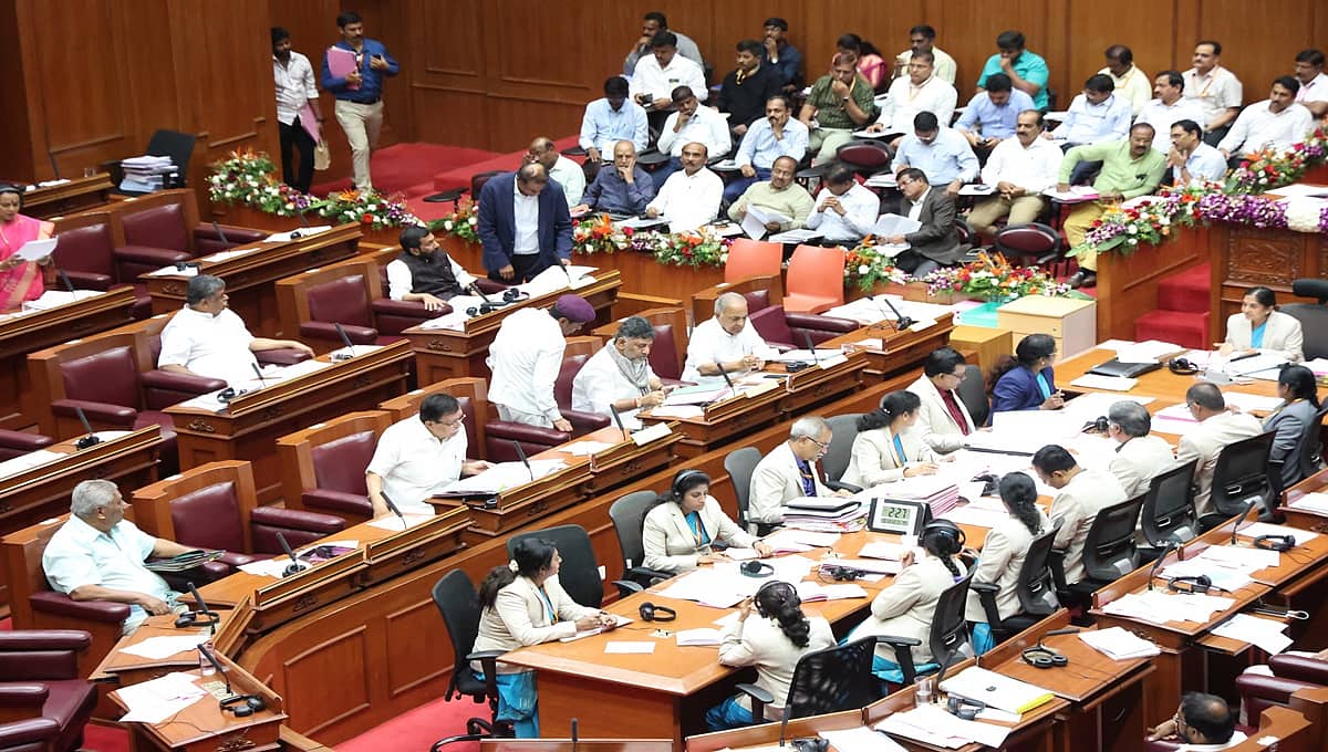 ವಿಧಾನ ಪರಿಷತ್ತಿನಲ್ಲಿ ಪ್ರತಿಧ್ವನಿಸಿದ ಹಾಸನ ಸರಣಿ ಹೃದಯಾಘಾತ ಘಟನೆಗಳು