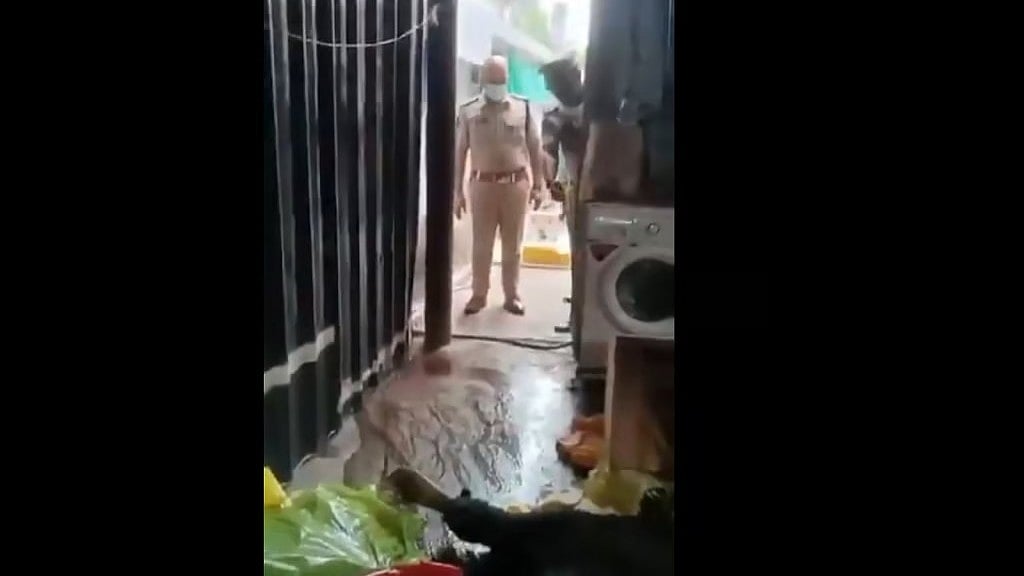 ಪಾರ್ಸೆಲ್ ತೆರೆದು ನೋಡಿ ಬೆಚ್ಚಿಬಿದ್ದ ಮಹಿಳೆ: ಅಪರಿಚಿತ ವ್ಯಕ್ತಿಯ ಶವದ ಜೊತೆಗೆ 1.30 ಕೋಟಿ ಹಣಕ್ಕೆ ಬೇಡಿಕೆ!