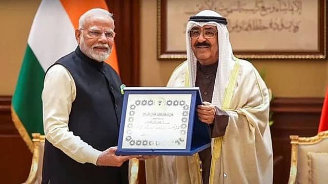 ದಿ ಆರ್ಡರ್ ಆಫ್ ಮುಬಾರಕ್ ಅಲ್ ಕಬೀರ್: ಕುವೈತ್ ನ ಅತ್ಯುನ್ನತ ಗೌರವ ಸ್ವೀಕರಿಸಿದ ಪ್ರಧಾನಿ ಮೋದಿ!