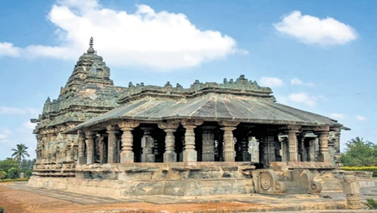 ದೆಹಲಿಯ ಗಣರಾಜ್ಯೋತ್ಸವ ಪರೇಡ್‌ಗೆ ಲಕ್ಕುಂಡಿಯ ಬ್ರಹ್ಮಜಿನಾಲಯ ಸ್ತಬ್ಧ ಚಿತ್ರ ಆಯ್ಕೆ