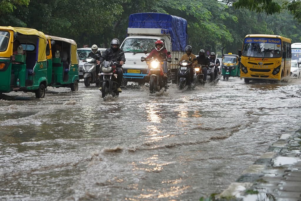 ನಡೆಯದ ಬಿಬಿಎಂಪಿ ಚುನಾವಣೆ: ಹಳ್ಳ ಹಿಡಿದ ಕಾನೂನು ನಿಯಮ!