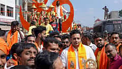 ಮೈಸೂರು: ಹನುಮ ಹಬ್ಬ; ಬಿಗಿ ಭದ್ರತೆಯಲ್ಲಿ ಭವ್ಯ ಮೆರವಣಿಗೆ, ನೂರಾರು ಭಕ್ತರು ಭಾಗಿ!