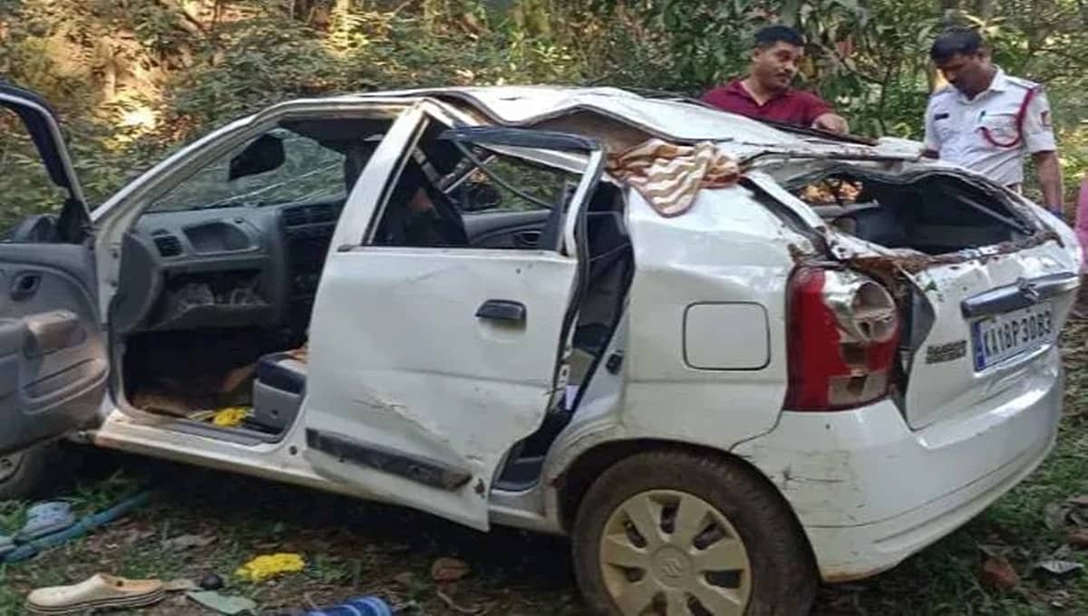 ಪುತ್ತೂರು: ಕಂದಕಕ್ಕೆ ಉರುಳಿ ಬಿದ್ದ ಕಾರು; ತಂದೆ-ಮಗ ಸೇರಿ ಮೂವರ ಸಾವು