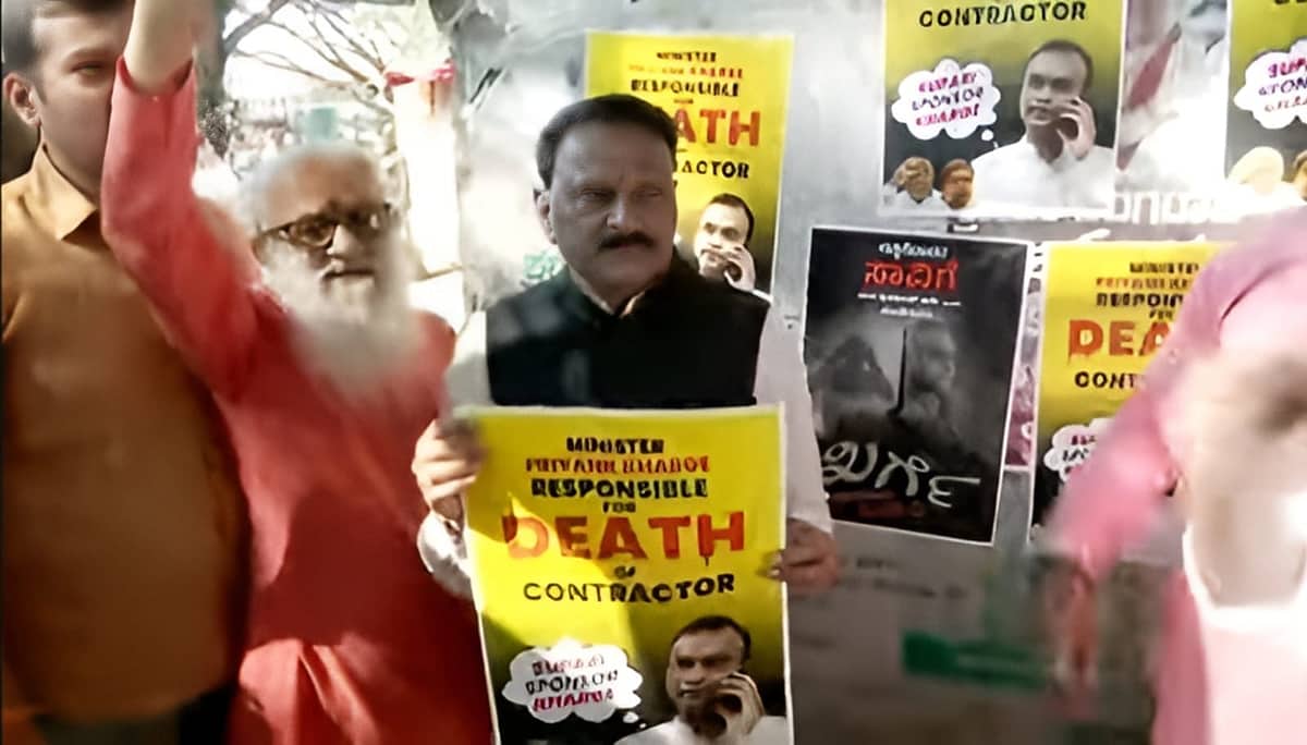 ಪ್ರಿಯಾಂಕ್ ಖರ್ಗೆ ವಿರುದ್ಧ ಪೋಸ್ಟರ್ ಪ್ರತಿಭಟನೆ: ನಾರಾಯಣಸ್ವಾಮಿ, ಸಿಟಿ ರವಿ ಸೇರಿ 11 ಮಂದಿ ವಿರುದ್ಧ FIR