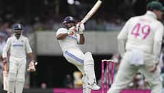 BGT 2025, Ind vs Aus 5th test: ಆಸ್ಟ್ರೇಲಿಯಾದ ಬೌಲಿಂಗ್ ದಾಳಿಗೆ ಭಾರತ ತತ್ತರ; 185ಕ್ಕೆ ಆಲೌಟ್