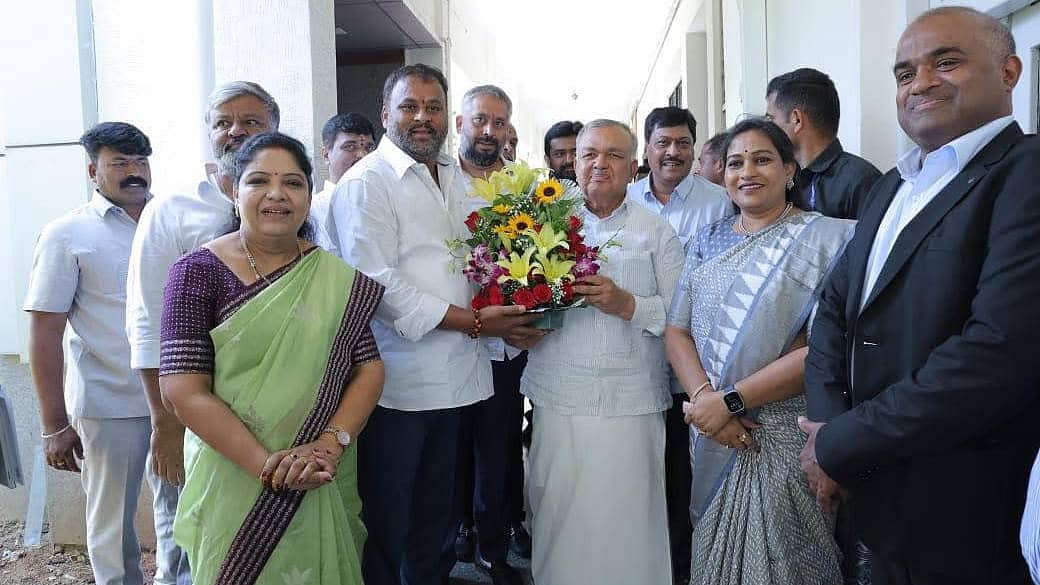 ಕರ್ನಾಟಕದಲ್ಲಿ ಶಕ್ತಿ ಯೋಜನೆ ಯಶಸ್ವಿ: ಆಂಧ್ರ ಪ್ರದೇಶದಲ್ಲೂ ಯೋಜನೆ ಜಾರಿಗೆ ಚಂದ್ರಬಾಬು ನಾಯ್ಡು ಸರ್ಕಾರ ಚಿಂತನೆ!