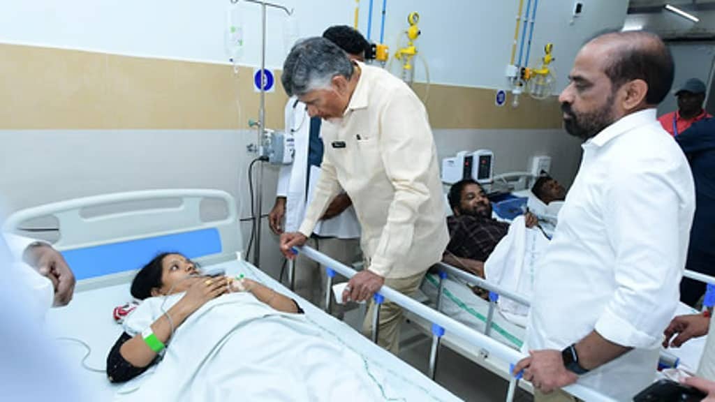 ತಿರುಪತಿ ಕಾಲ್ತುಳಿತ: ಉಪ ಪೊಲೀಸ್ ವರಿಷ್ಠಾಧಿಕಾರಿ ಅಮಾನತು, ನ್ಯಾಯಾಂಗ ತನಿಖೆಗೆ ಆದೇಶ