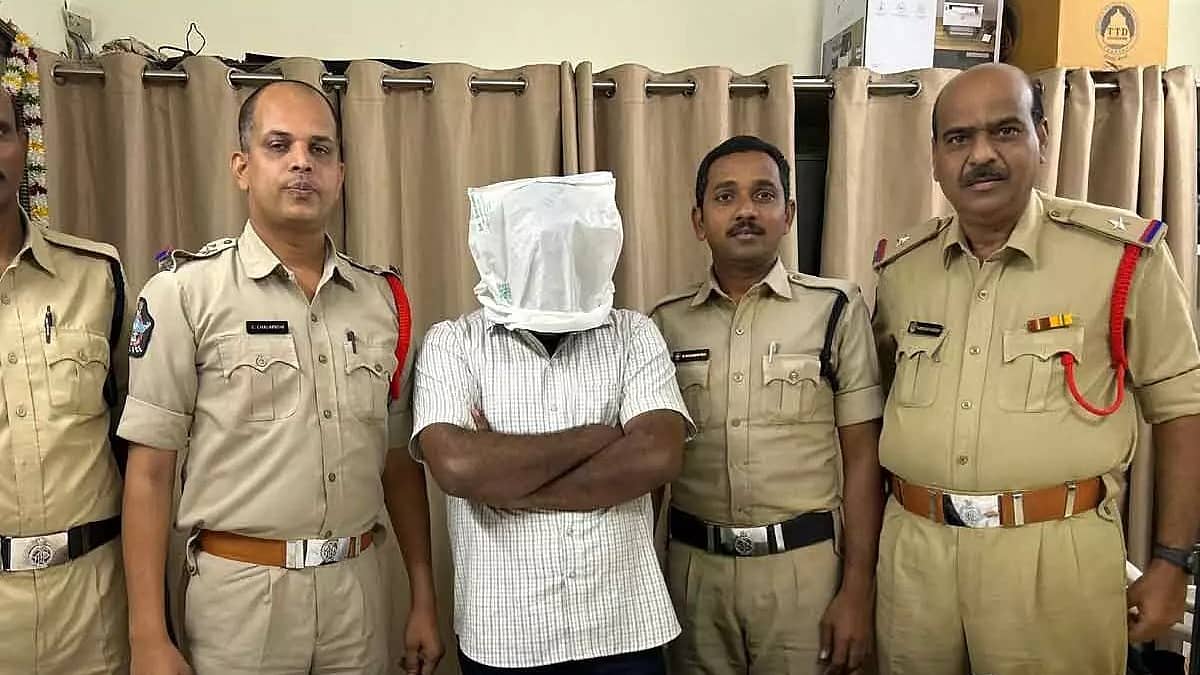 ತಿರುಮಲ ದೇವಸ್ಥಾನದಲ್ಲಿ ಚಿನ್ನಾಭರಣ ಕಳ್ಳತನ; ಟಿಟಿಡಿ ಹೊರಗುತ್ತಿಗೆ ಸಿಬ್ಬಂದಿ ಬಂಧನ