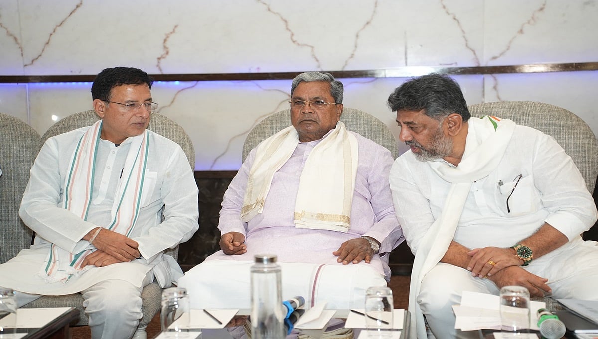 ಸುಗಮ ಅಧಿಕಾರ ಹಸ್ತಾಂತರಕ್ಕಾಗಿ ಕಾಂಗ್ರೆಸ್ ಹೈಕಮಾಂಡ್ ಕಸರತ್ತು! ಸಿದ್ದರಾಮಯ್ಯ ರಾಜಕೀಯ ಜೀವನದ ಸಂಧ್ಯಾಕಾಲ ಸನ್ನಿಹಿತ?