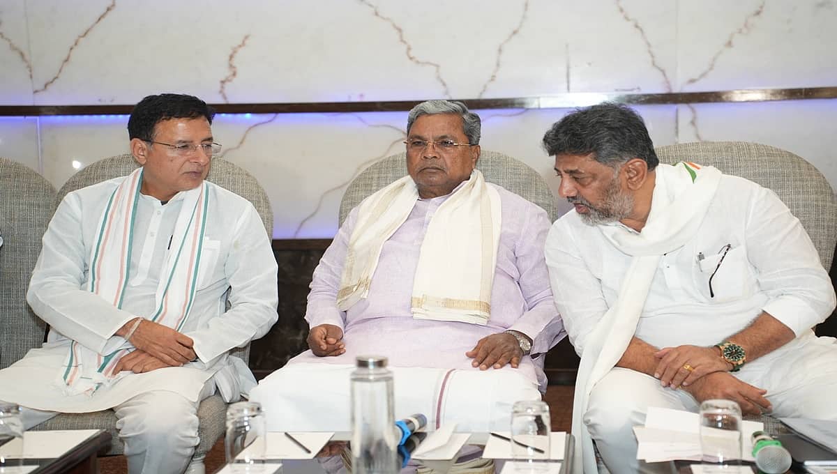 ಸುಗಮ ಅಧಿಕಾರ ಹಸ್ತಾಂತರಕ್ಕಾಗಿ ಕಾಂಗ್ರೆಸ್ ಹೈಕಮಾಂಡ್ ಕಸರತ್ತು! ಸಿದ್ದರಾಮಯ್ಯ ರಾಜಕೀಯ ಜೀವನದ ಸಂಧ್ಯಾಕಾಲ ಸನ್ನಿಹಿತ?