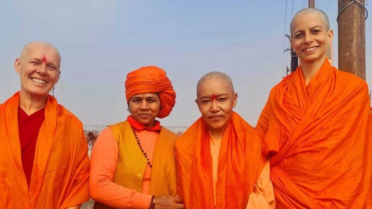 Maha Kumbha Mela: ಮೂವರು ವಿದೇಶಿಯರು ಸೇರಿದಂತೆ 100ಕ್ಕೂ ಹೆಚ್ಚು ಮಹಿಳೆಯರು ನಾಗಾ ಸನ್ಯಾಸಿನಿಗಳಾಗಿ ದೀಕ್ಷೆ!