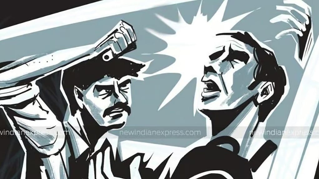ಹುಬ್ಬಳ್ಳಿ: ಯುವಕನ ಬೆತ್ತಲೆಗೊಳಿಸಿ ಮನಬಂದಂತೆ ಥಳಿತ; 8 ಮಂದಿ ವಿರುದ್ಧ ಪ್ರಕರಣ ದಾಖಲು