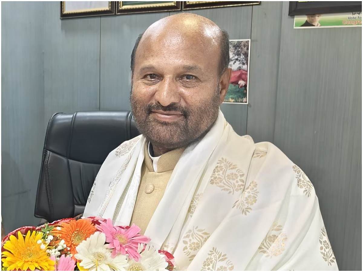ಡಿಕೆಶಿ ಕ್ಷೇತ್ರದಲ್ಲಿ ಇಡೀ ಗ್ರಾಮವನ್ನೇ ಖರೀದಿಸಿದ್ರಾ ಕಾಂಗ್ರೆಸ್ ಶಾಸಕ? ಇಕ್ಬಾಲ್ ಹುಸೇನ್ ವಿರುದ್ದ ಲೋಕಾಯುಕ್ತದಲ್ಲಿ ಪ್ರಕರಣ ದಾಖಲು!