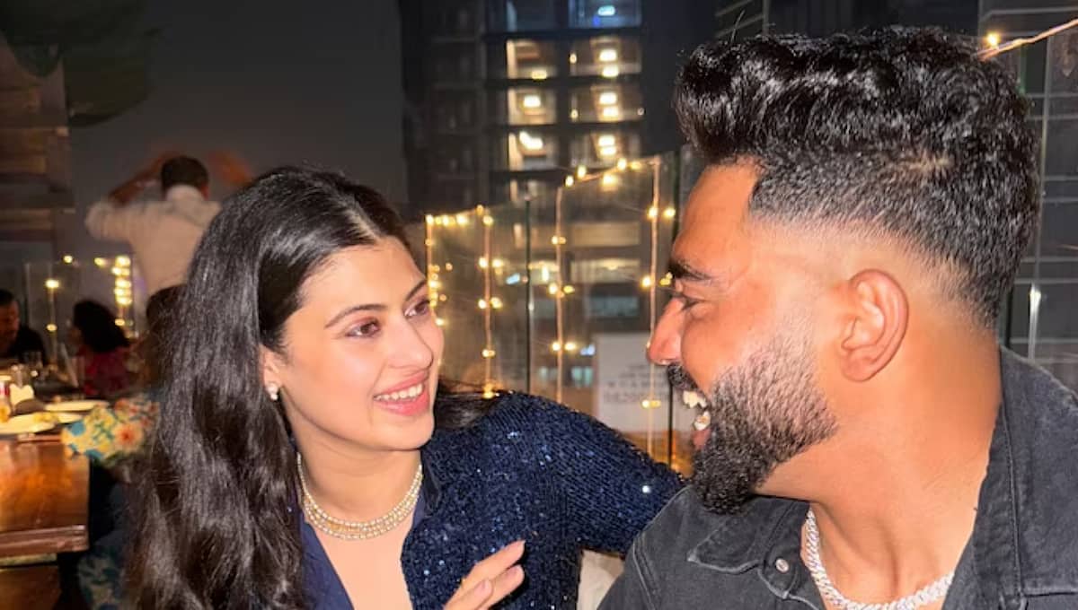 Mohammed Siraj: ಆಶಾ ಭೋಸ್ಲೆ ಮೊಮ್ಮಗಳ ಜೊತೆ ಫೋಟೊ ವೈರಲ್; ಸ್ಪಷ್ಟನೆ ಕೊಟ್ಟ ಸಿರಾಜ್, ಜನೈ