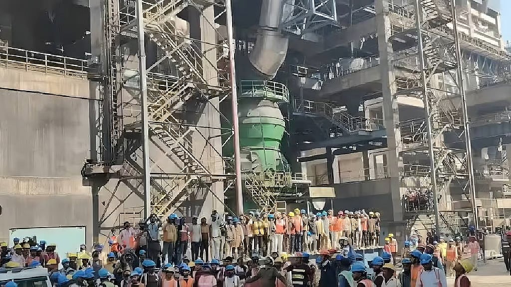 JK Cement ಕಾರ್ಖಾನೆಯ ಛಾವಣಿ ಕುಸಿದು ನಾಲ್ವರು ಸಾವು; ಮೃತರ ಕುಟುಂಬಕ್ಕೆ ತಲಾ 18 ಲಕ್ಷ ರೂ ಪರಿಹಾರ ಘೋಷಣೆ