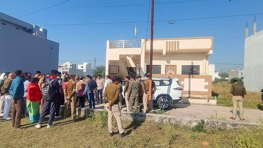 ಭೋಪಾಲ್: ಪತ್ನಿಗೆ ಗುಂಡಿಕ್ಕಿ ಕೊಂದು ಸಿಆರ್ಪಿಎಫ್ ಯೋಧ ತಾನೂ ಆತ್ಮಹತ್ಯೆಗೆ ಶರಣು