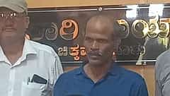 ಚಿಕ್ಕಮಗಳೂರು ಜಿಲ್ಲಾಧಿಕಾರಿ, SP ಮುಂದೆ ನಕ್ಸಲ್ ರವೀಂದ್ರ ಶರಣು