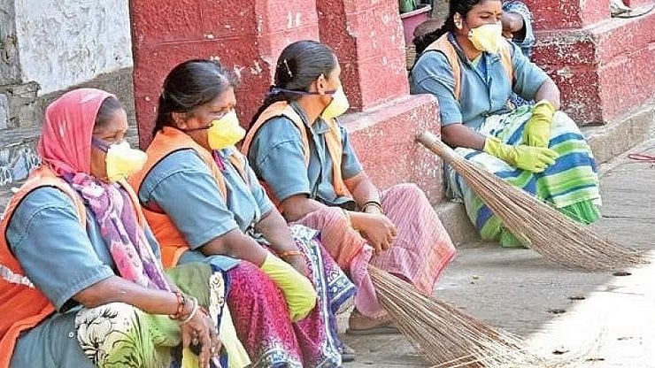 ಬೆಂಗಳೂರು: ಪೌರಕಾರ್ಮಿಕರ ವಿಶ್ರಾಂತಿಗಾಗಿ ನಗರದಲ್ಲಿ 42 ಶಾಶ್ವತ ಕೊಠಡಿಗಳ ನಿರ್ಮಾಣ..!