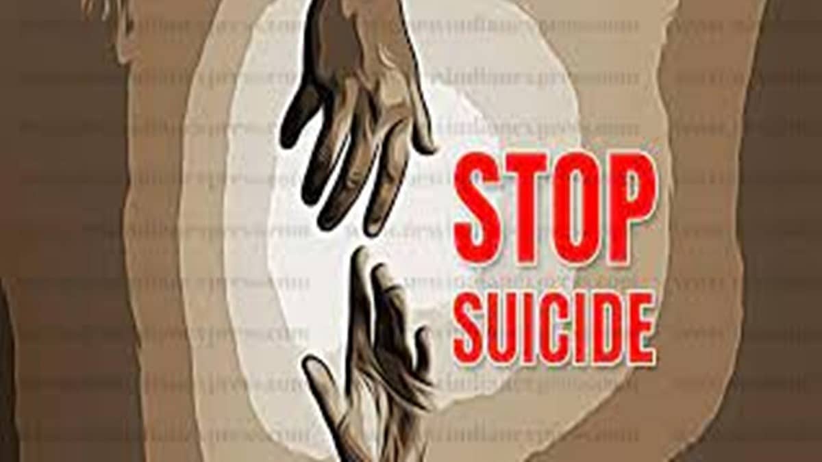 ಬೆಂಗಳೂರು: ಕಾಲೇಜು ಹಾಸ್ಟೆಲ್ನಲ್ಲಿ ನರ್ಸಿಂಗ್ ವಿದ್ಯಾರ್ಥಿನಿ ಆತ್ಮಹತ್ಯೆ!