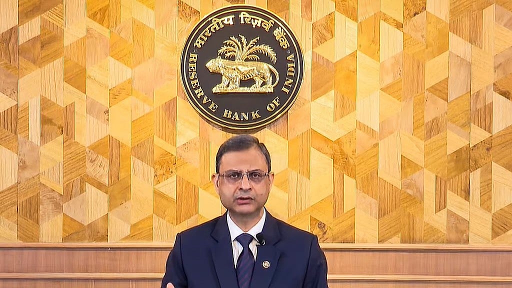 5 ವರ್ಷಗಳ ಬಳಿಕ Repo rate ಕಡಿತಗೊಳಿಸಿದ RBI: ಗೃಹ, ವಾಹನ ಸಾಲ ಪಡೆಯುವವರಿಗೆ ಗುಡ್ ನ್ಯೂಸ್