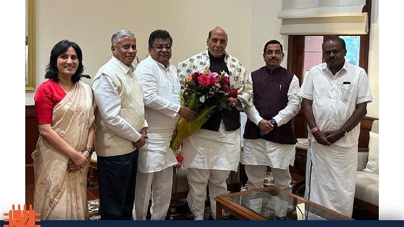 Invest Karnataka 2025: ಜಾಗತಿಕ ಹೂಡಿಕೆದಾರರ ಸಮಾವೇಶದಲ್ಲಿ ರಕ್ಷಣಾ ಸಚಿವ ರಾಜನಾಥ್ ಸಿಂಗ್ ಭಾಗಿ