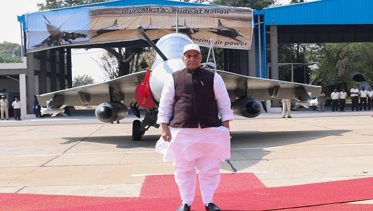 ಬೆಂಗಳೂರು 'ಏರೋ ಇಂಡಿಯಾ 2025' ಶೋಗೆ ನಾಳೆ ಚಾಲನೆ: ನವ ಭಾರತದ ಶಕ್ತಿ, ಸಾಮರ್ಥ್ಯ, ಸ್ವಾವಲಂಬನೆಯ ಪ್ರದರ್ಶನ- ರಾಜನಾಥ್ ಸಿಂಗ್