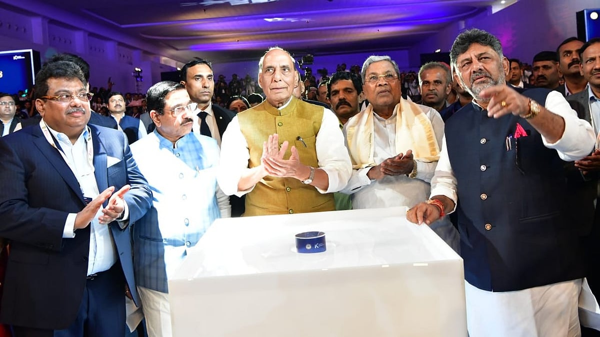Invest Karnataka 2025: ಜಾಗತಿಕ ಹೂಡಿಕೆದಾರರ ಸಮಾವೇಶಕ್ಕೆ ರಕ್ಷಣಾ ಸಚಿವ ರಾಜನಾಥ್ ಸಿಂಗ್ ಚಾಲನೆ