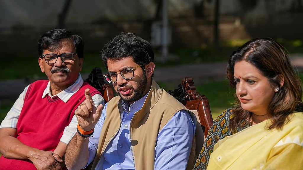 ನಮಗೆ ಆಗಿದ್ದು ಮುಂದೆ ಕೇಜ್ರಿವಾಲ್, ನಿತೀಶ್, ನಾಯ್ಡುಗೂ ಆಗಬಹುದು: EVM ವಂಚನೆ ಎಂದ ಆದಿತ್ಯ ಠಾಕ್ರೆ