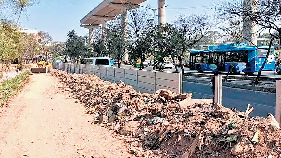 BBMP-BDA ನಿರ್ಲಕ್ಷ್ಯ: ಚನ್ನಸಂದ್ರ ಕೆರೆ ಪುನರುಜ್ಜೀವನಕ್ಕೆ ಕಸ್ತೂರಿ ನಗರ ನಿವಾಸಿಗಳು ಮುಂದು!