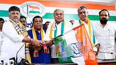 ಮಾಜಿ ಸಂಸದ ಎಲ್ ಆರ್ ಶಿವರಾಮೇಗೌಡ ಮರಳಿ ಕಾಂಗ್ರೆಸ್ ಗೆ
