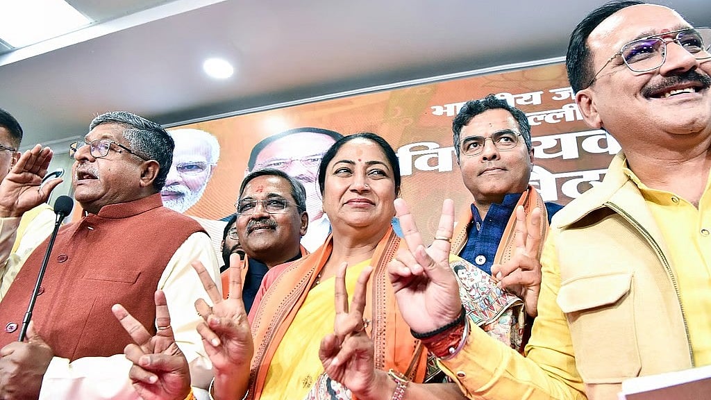 ದೆಹಲಿಗೆ ಮಹಿಳಾ ಸಾರಥ್ಯ: ರೇಖಾ ಗುಪ್ತಾ ಸಂಪುಟಕ್ಕೆ ಪರ್ವೇಶ್ ವರ್ಮಾ, ಕಪಿಲ್ ಮಿಶ್ರಾ ಸೇರ್ಪಡೆ; 6 ಶಾಸಕರು ಸಚಿವರಾಗಿ ಇಂದು ಪ್ರಮಾಣ ವಚನ
