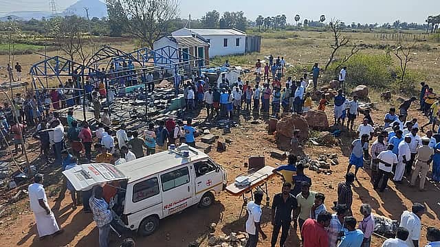 ತಮಿಳುನಾಡಿನಲ್ಲಿ ಪಟಾಕಿ ದುರಂತ: ಕಾರ್ಖಾನೆಯಲ್ಲಿ ಭಾರಿ ಸ್ಫೋಟ; ಅಕ್ಕ-ತಂಗಿ ಸೇರಿ ಮೂವರು ಮಹಿಳೆಯರು ಸಜೀವದಹನ