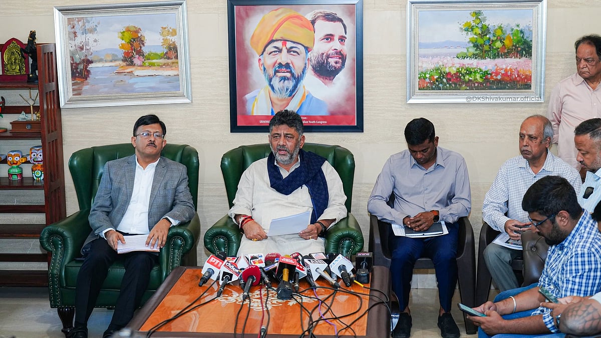 ಮೇಕೆದಾಟು ಯೋಜನೆ ಕುರಿತು ನಿಲುವು ಸ್ಪಷ್ಟಪಡಿಸಿ, 11,000 ಕೋಟಿ ರೂ ನೀರಾವರಿ ಯೋಜನೆಗಳಿಗೆ ಅನುಮೋದನೆ ನೀಡಿ: ಕೇಂದ್ರಕ್ಕೆ ರಾಜ್ಯ ಸರ್ಕಾರ ಆಗ್ರಹ