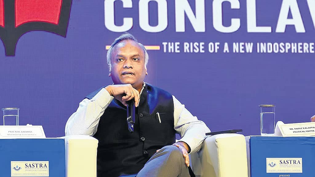 ರಾಜ್ಯಸಭೆ ಸೀಟಿನ ಮೇಲೆ ಮೋಹನ್ ದಾಸ್ ಪೈ ಕಣ್ಣು: ಪ್ರಿಯಾಂಕ್ ಖರ್ಗೆ