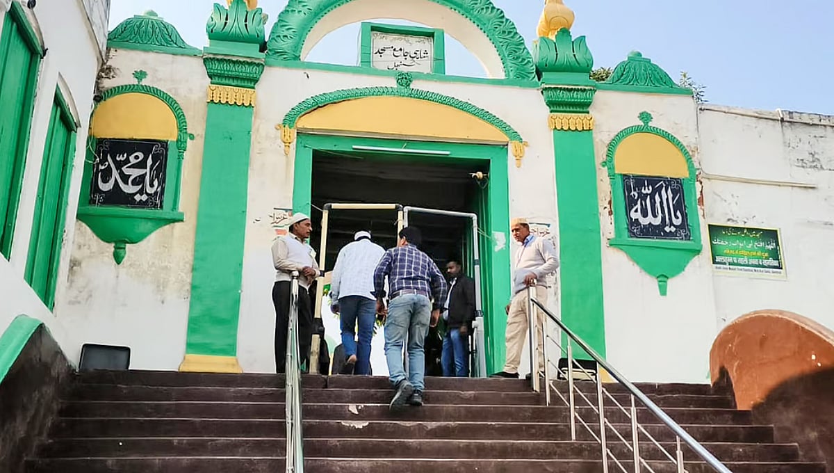 ಸಂಭಲ್: ಶಾಹಿ ಜಾಮಾ ಮಸೀದಿಯಲ್ಲಿ ಹವನ-ಪೂಜೆಗೆ ಯತ್ನಿಸಿದ ದೆಹಲಿಯ ಮೂವರ ಬಂಧನ