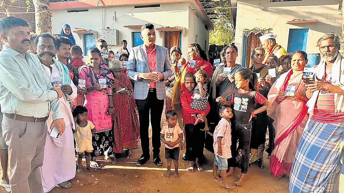 ಹಂಪಿ ಉತ್ಸವ: ಪೌರಕಾರ್ಮಿಕರಿಗೆ VIP ಪಾಸ್ ನೀಡಿ ಅಚ್ಚರಿ ಮೂಡಿಸಿದ ಜಿಲ್ಲಾಧಿಕಾರಿ!