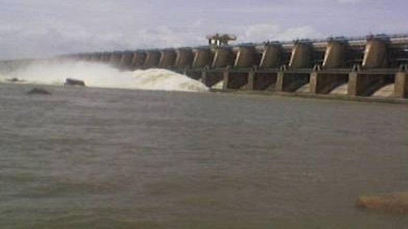 ನಾರಾಯಣಪುರ ಡ್ಯಾಂನಿಂದ ತೆಲಂಗಾಣಕ್ಕೆ ನೀರು ಬಿಡುಗಡೆ; ಸರ್ಕಾರದ ವಿರುದ್ಧ ರೈತರ ಆಕ್ರೋಶ, ಪ್ರತಿಭಟನೆಗೆ ಮುಂದು