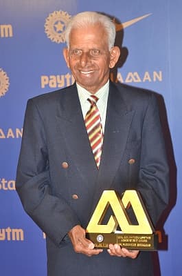 ಪದ್ಮಾಕರ್ ಶಿವಾಳ್ಕರ್