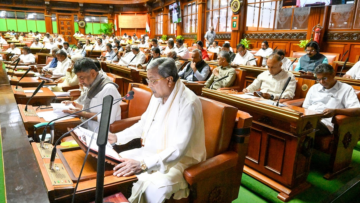 ರಾಜ್ಯ ಬಜೆಟ್ 2026-27: ಮದ್ಯ ತೆರಿಗೆಯೇ ರಾಜ್ಯಕ್ಕೆ ಬೃಹತ್ ಆಧಾರ; ಆದಾಯ ಗುರಿ 45,000 ಕೋಟಿ ರೂ ಗೆ ಹೆಚ್ಚಿಸಲು ಸರ್ಕಾರ ಚಿಂತನೆ..!
