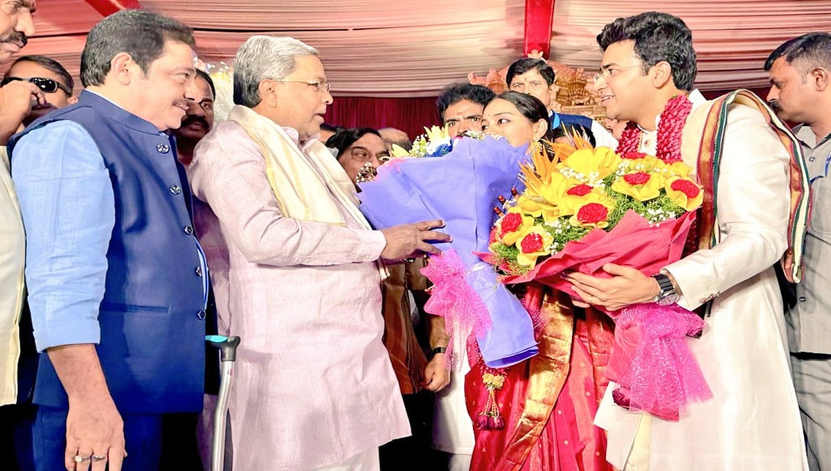 ಹೂವಿನ ಬೊಕ್ಕೆಗಳು 'ನ್ಯಾಷನಲ್ ವೇಸ್ಟ್' ಅಲ್ಲ: ಸಂಸದ ತೇಜಸ್ವಿ ಸೂರ್ಯಗೆ ಹೂ ಮಾರಾಟಗಾರರ ತರಾಟೆ!