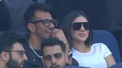 ವಿಚ್ಛೇದನ ಆಗಿ ತಿಂಗಳೊಳಗೆ ಚೆಲುವೆಯನ್ನು ಪಟಾಯಿಸಿದ ಚಹಾಲ್: ಕ್ರೀಡಾಂಗಣದಲ್ಲಿ ಕಾಣಿಸಿಕೊಂಡ ಸುಂದರಿ ಯಾರು?
