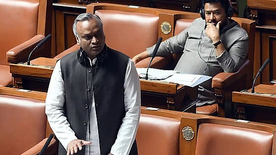 RSS ನೋಂದಾಯಿತ ಸಂಸ್ಥೆಯಲ್ಲ, ಕಾನೂನು ಅಸ್ತಿತ್ವವೇ ಇಲ್ಲ: ಗೃಹ ಸಚಿವ ಪ್ರಿಯಾಂಕ್‌ ಖರ್ಗೆ