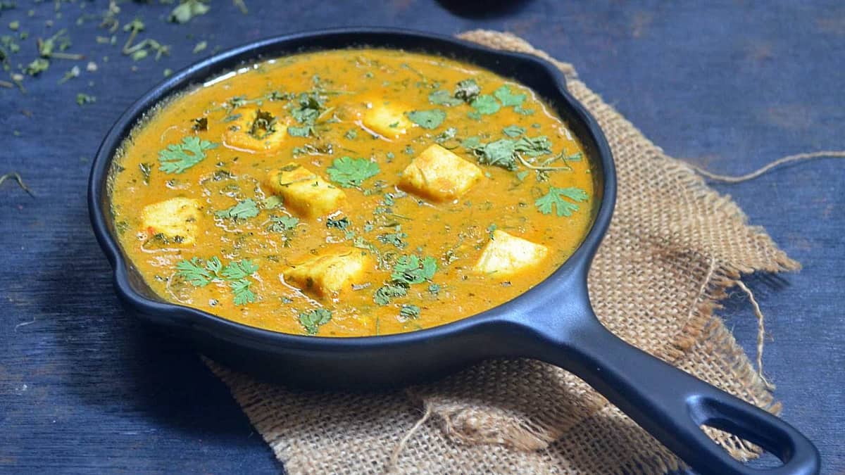 ಮೇಥಿ ಪನ್ನೀರ್ ಕರ್ರಿ- Methi paneer curry recipe in Kannada