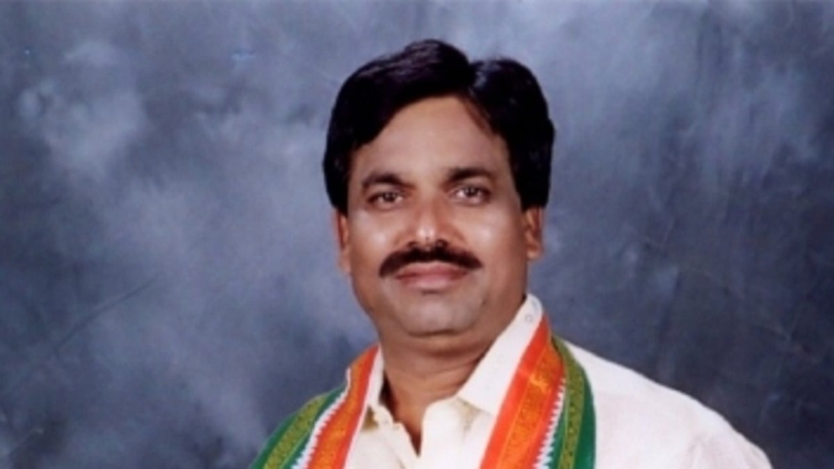 ಅಪಘಾತದಲ್ಲಿ ಗಾಯಗೊಂಡಿದ್ದ ರುದ್ರಪ್ಪ ಲಮಾಣಿ ದಾವಣಗೆರೆಯಿಂದ ಬೆಂಗಳೂರಿಗೆ ಶಿಫ್ಟ್: ಆರೋಗ್ಯದ ಬಗ್ಗೆ ಗುಟ್ಟು ಬಿಟ್ಟುಕೊಡದ ವೈದ್ಯರು!