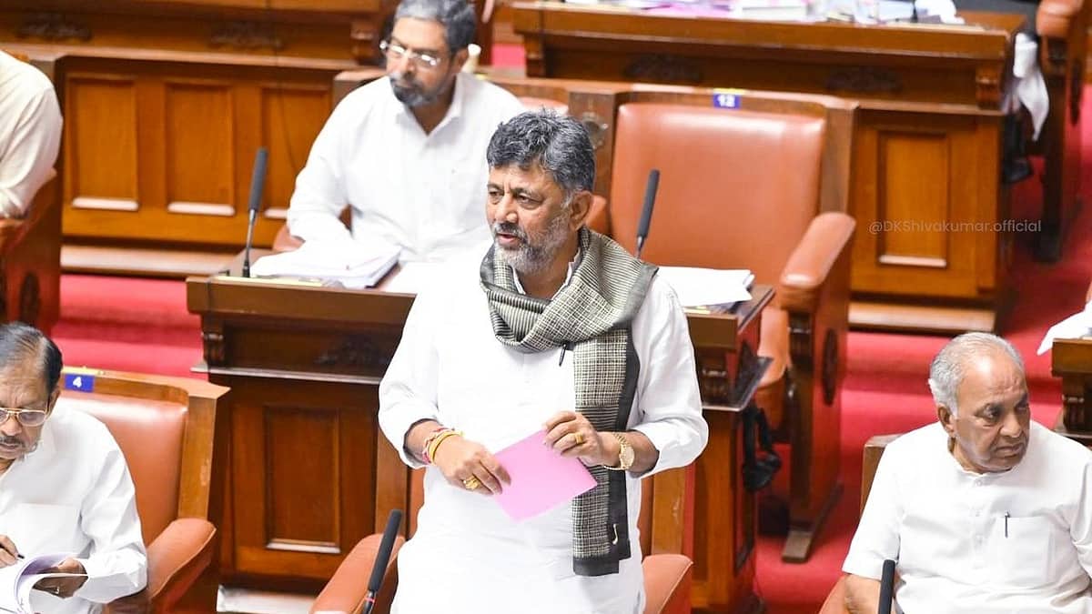 KIADB, PWD ಇಲಾಖೆಗಳಲ್ಲಿ ಕೋಟ್ಯಾಂತರ ರೂಪಾಯಿ ವ್ಯರ್ಥ; ಸರ್ಕಾರದ ಆರ್ಥಿಕ ಶಿಸ್ತಿಗೆ CAG ಶಾಕ್; ಕಣ್ಣು ಮುಚ್ಚಿ ಕುಳಿತಿದೆಯೇ ಆಡಳಿತ ಯಂತ್ರ?